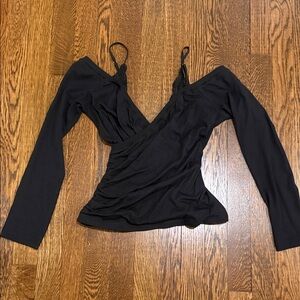 Cami NYC Black Off-Shoulder Ruched Long Sleeve Top